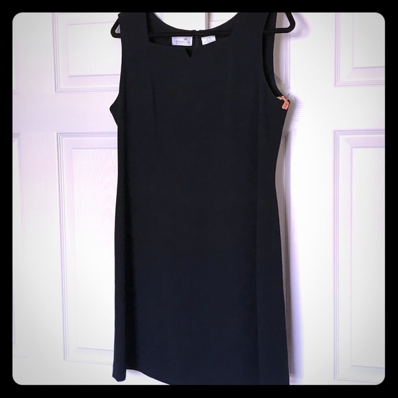 Liz Claiborne Dresses & Skirts - Liz Clairborne Black square neck dress